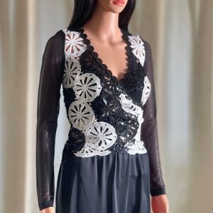 Vintage 90s Sagaie Paris Black Mesh Crochet Wheel Sequin V-Neck Top Long Sleeve